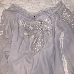 White House black market blouse